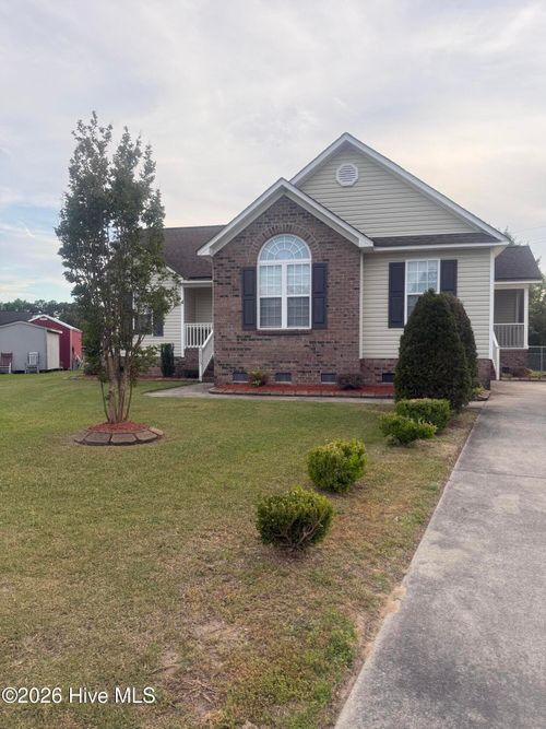 1313 Old Village Rd, Greenville, NC, 27834-9510 | Card Image