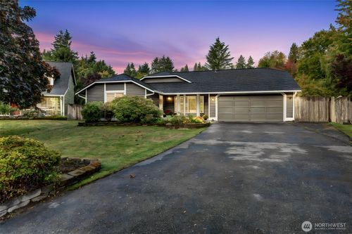 16718 6th Avenue Se, Bothell, WA, 98012 | Card Image