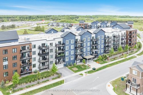 207-54 Koda St, Barrie, ON, L9J0J6 | Card Image