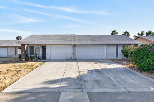 7616 Birdie Court, Sacramento, CA, 95828 | Card Image