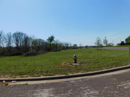 000 Wellington Ave, Monett, MO, 65708 | Card Image