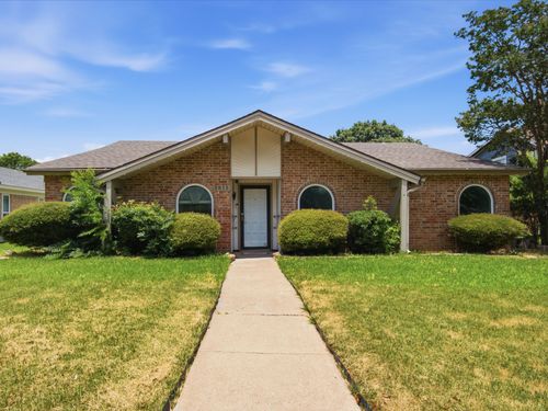 2813 Countess Dr, Plano, TX, 75074-2930 | Card Image