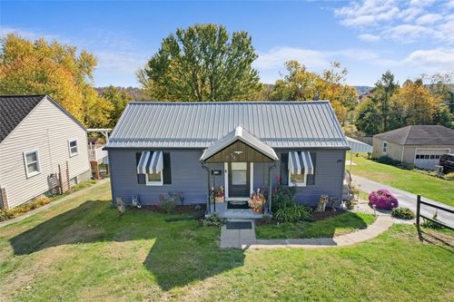 718 Gladden Rd, Canonsburg, PA, 15317-1912 | Card Image