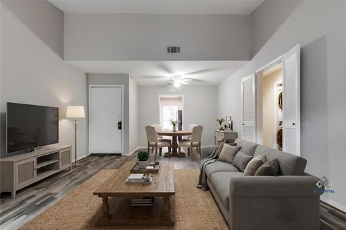 apt-34-9707 Richmond Ave, Houston, TX, 77042-4607 | Card Image