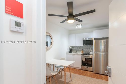 red-6509 Ne 5th Ave, Miami, FL, 33138-6119 | Card Image