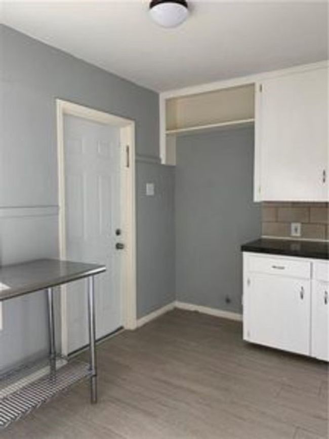 3459 Lawnview St, House other with 2 bedrooms, 1 bathrooms and 1 parking in Corpus Christi TX | Image 6