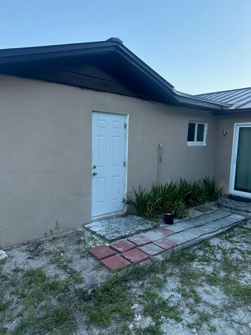 1244 W 27th Street, West Palm Beach, FL, 33404 | Card Image
