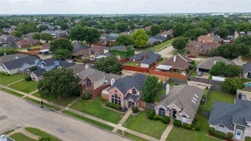 1517 Cool Springs Dr, Mesquite, TX, 75181-4740 | Card Image