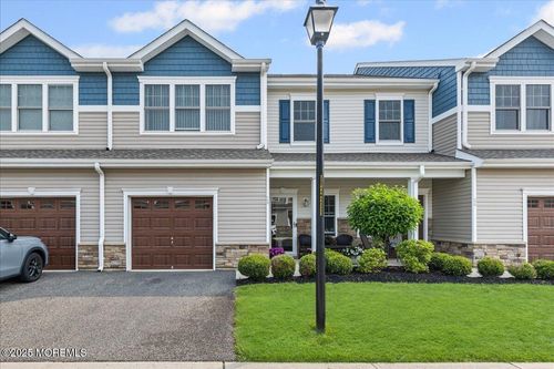 28 Rockingham Way, Manchester, NJ, 08759-5052 | Card Image