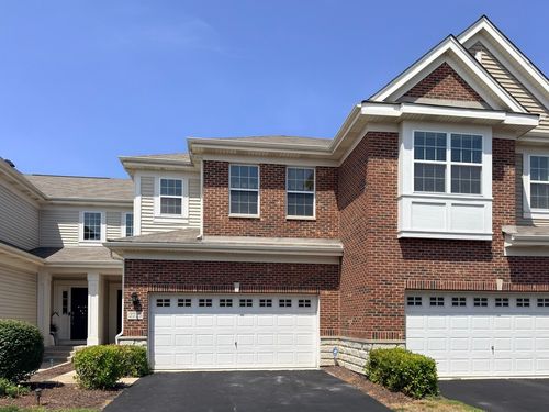 2715 Blakely Ln, Naperville, IL, 60540-1903 | Card Image