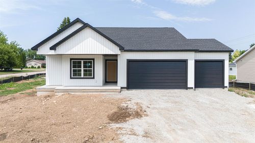 504 Village Ln, Ripon, WI, 54971-2707 | Card Image