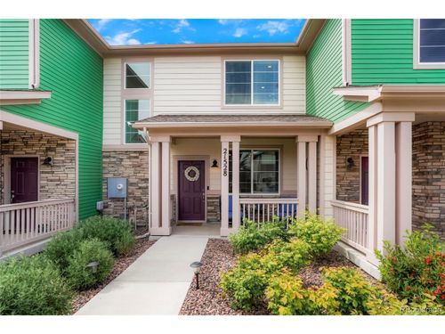 21528 E 59th Pl, Aurora, CO, 80019-2238 | Card Image