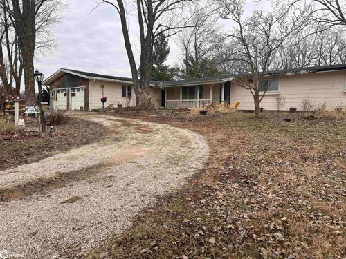 3704 Whispering Ln, Keokuk, IA, 52632-9760 | Card Image