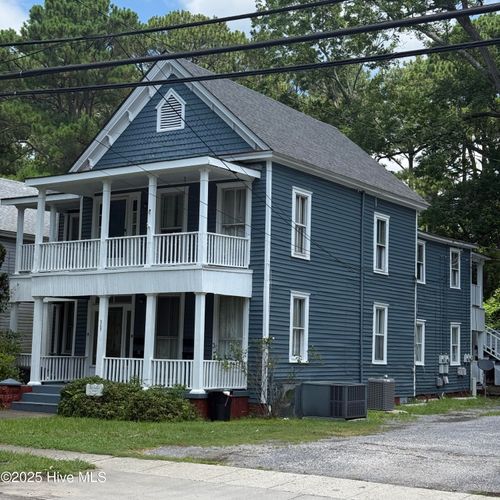 207 E Church St, Edenton, NC, 27932-2079 | Card Image