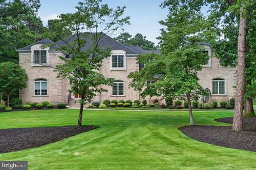 8 Eton Ln, Medford, NJ, 08055-3346 | Card Image