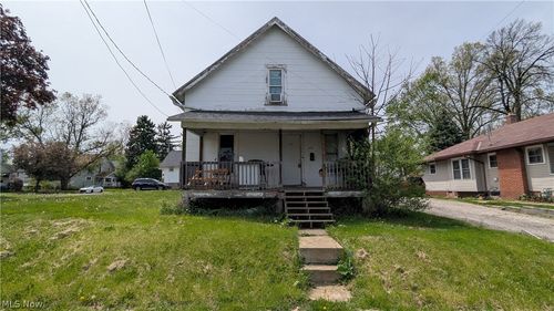 472 Hammond Ave, Mansfield, OH, 44902-7858 | Card Image