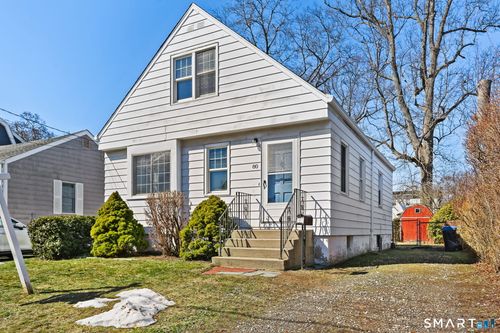 80 Holcomb St, West Haven, CT, 06516-7213 | Card Image