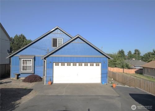 1305 Browns Point Blvd, Tacoma, WA, 98422-2610 | Card Image