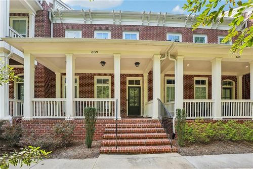 689 Brennan Dr, DECATUR, GA, 30033-5310 | Card Image