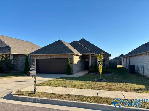 26170 Kennesaw Ridge Dr, Athens, AL, 35613-6894 | Card Image