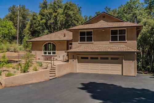 18777 Sugar Pine Dr S, Pine Grove, CA, 95665-9521 | Card Image