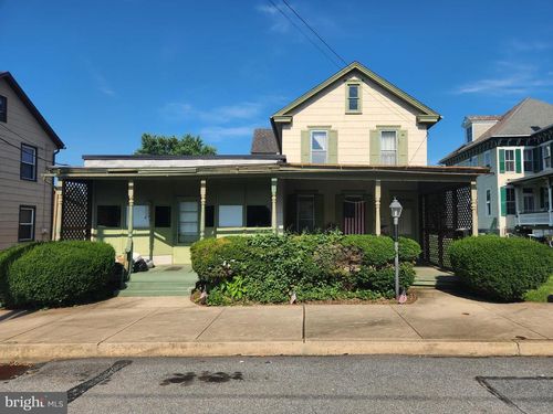 122 N Barbara St, MOUNT JOY, PA, 17552-1404 | Card Image