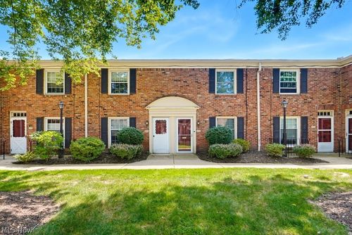 1256 Culpepper Dr, Akron, OH, 44313-6839 | Card Image