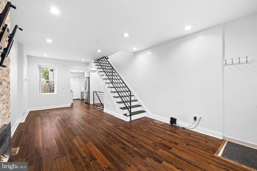2609 Tulip St, PHILADELPHIA, PA, 19125-1815 | Card Image
