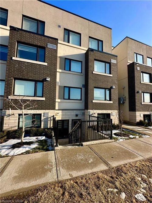 215-1137 Cooke Blvd, Burlington, ON, L7T0C3 | Card Image