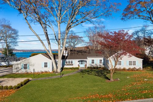 13 Hemlock Dr, Essex, CT, 06426-1427 | Card Image