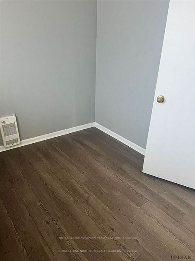 131 Sixth Ave, Home with 5 bedrooms, 2 bathrooms and 1 parking in Timmins ON | Image 6