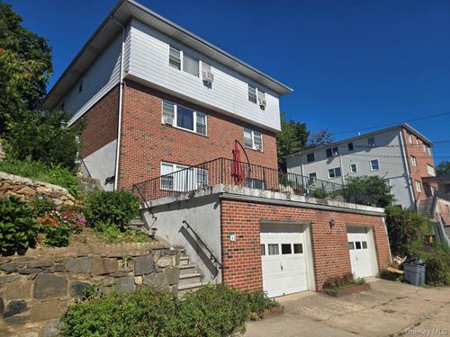 33 New Ave, Yonkers, NY, 10704-4388 | Card Image
