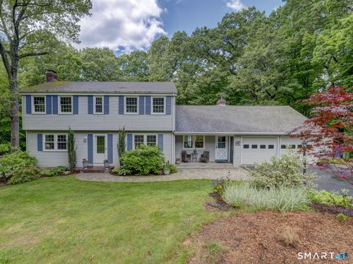 39 Woodhaven Rd, Glastonbury, CT, 06033-1840 | Card Image