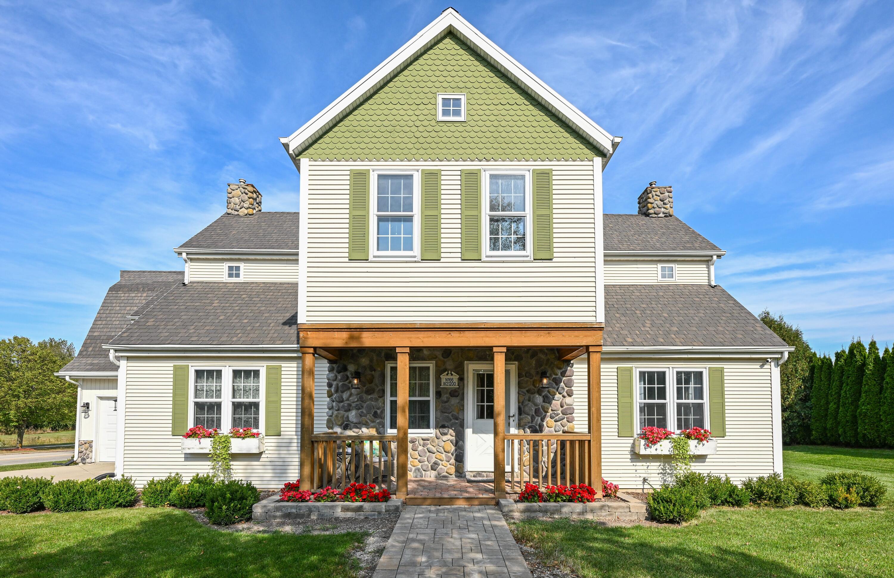 Glencoe Ln, Jackson, WI 53037