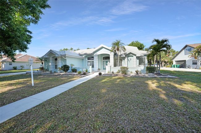 1065 Harbour Glen Pl, House other with 3 bedrooms, 2 bathrooms and null parking in PUNTA GORDA FL | Image 45