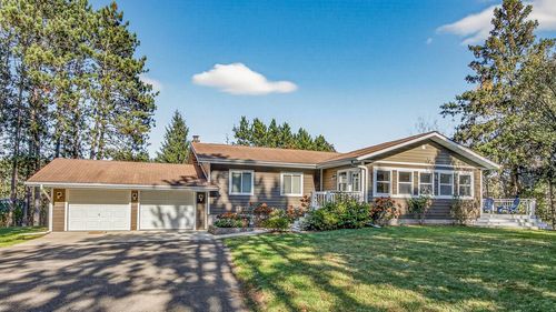 4720 Debbie Dr, Spooner, WI, 54801-8644 | Card Image