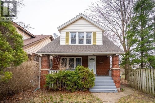 984 Mcewan Avenue, Windsor, ON, N9B2G5 | Card Image