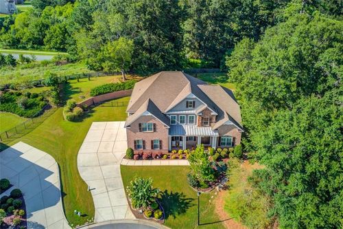 5865 Pasture Ct, Suwanee, GA, 30024-1731 | Card Image