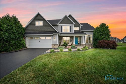 9258 Nate Ct, Sylvania, OH, 43560-2563 | Card Image