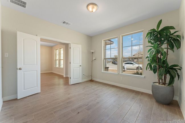 423 Montessa Park, House other with 4 bedrooms, 4 bathrooms and null parking in San Antonio TX | Image 8