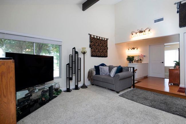 UNIT-152 - 5440 Baltimore Dr, Condo with 2 bedrooms, 1 bathrooms and 2 parking in La Mesa CA | Image 6