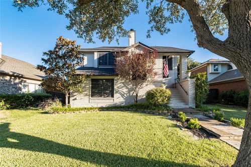 2939 Hunters Point Ln, Carrollton, TX, 75007-4316 | Card Image