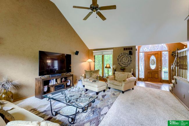 17616 Ventana Cir, House other with 4 bedrooms, 4 bathrooms and 2 parking in Omaha NE | Image 8
