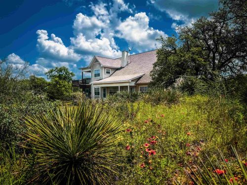 193 County Road 116, Llano, TX, 78643-1921 | Card Image