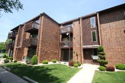 apt-3b-1725 Greenwood Rd, Glenview, IL, 60026-1557 | Card Image