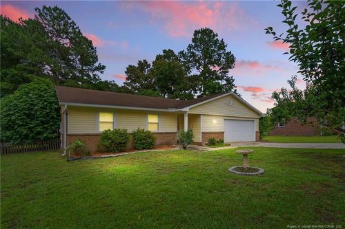 989 Millstream Rd, Fayetteville, NC, 28314-5143 | Card Image