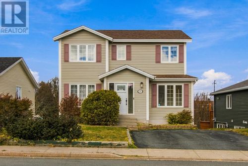 28 Penney Crescent, St. John's, NL, A1A5H2 | Card Image