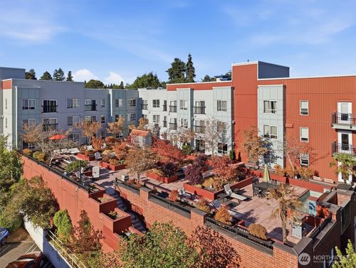 202-424 N 85th St, Seattle, WA, 98103-3686 | Card Image
