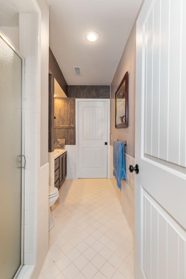 Guest Bath | Image 27