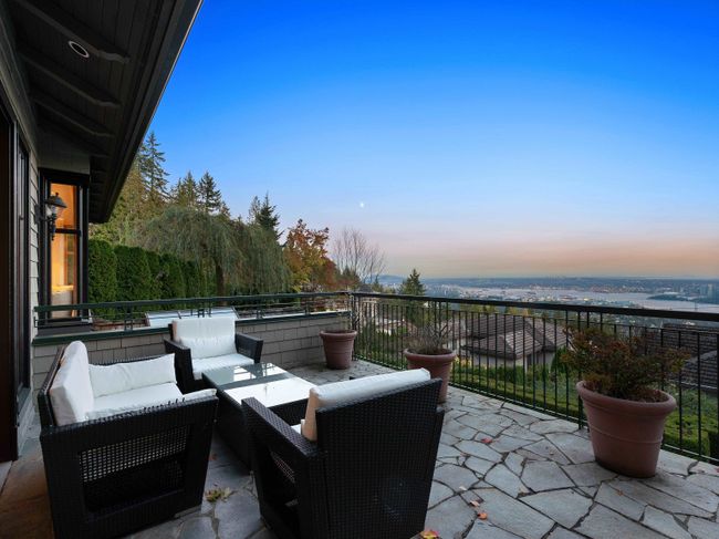 2668 Finch Hill, House other with 6 bedrooms, 7 bathrooms and 4 parking in West Vancouver BC | Image 34